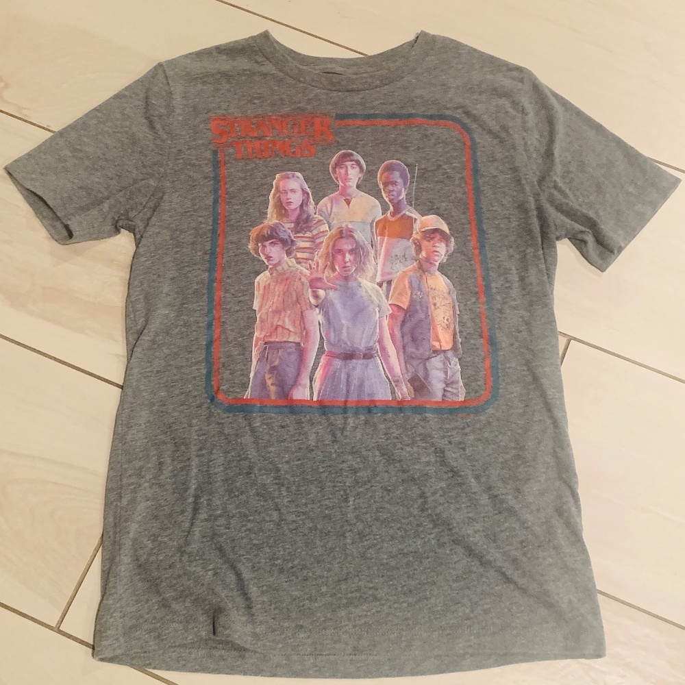 Old Navy Stranger Things T Shirt Youth Sz. L (10-12) Gray Grey Short Sleeve